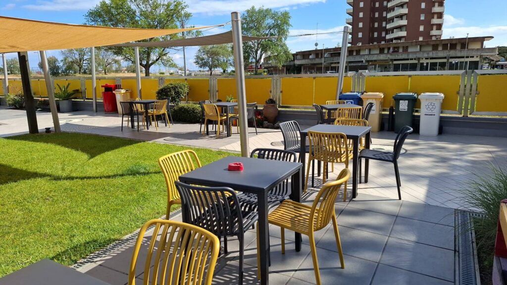 Piadineria con area giochi per bambini a Comacchio